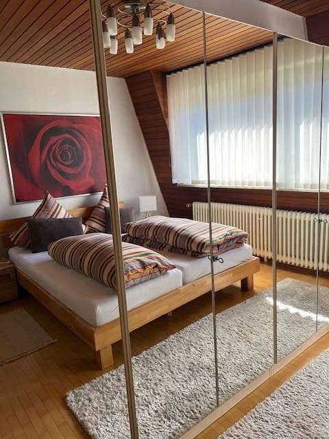 Prodej domu 160 m², pozemek 976 m², Schönbrunn, Bádensko-Württembersko Prodej domu 160 m², pozemek 976 m², Schönbrunn, Bádensko-Württembersko