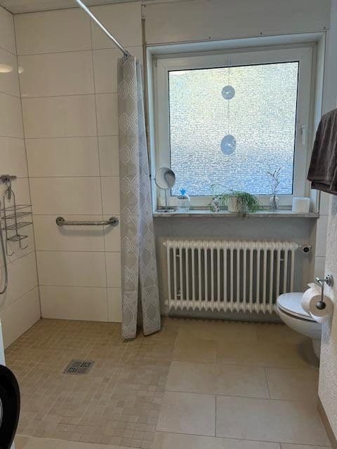 Prodej domu 160 m², pozemek 976 m², Schönbrunn, Bádensko-Württembersko Prodej domu 160 m², pozemek 976 m², Schönbrunn, Bádensko-Württembersko