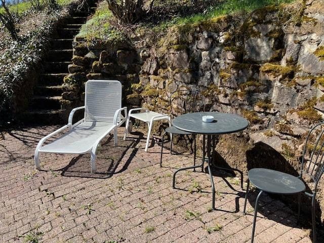 Prodej domu 160 m², pozemek 976 m², Schönbrunn, Bádensko-Württembersko Prodej domu 160 m², pozemek 976 m², Schönbrunn, Bádensko-Württembersko