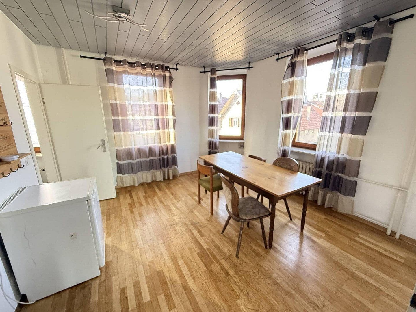 Pronájem bytu 2+kk 85 m², Talstraße 2, Ettlingen, Bádensko-Württembersko Pronájem bytu 2+kk 85 m², Talstraße 2, Ettlingen, Bádensko-Württembersko