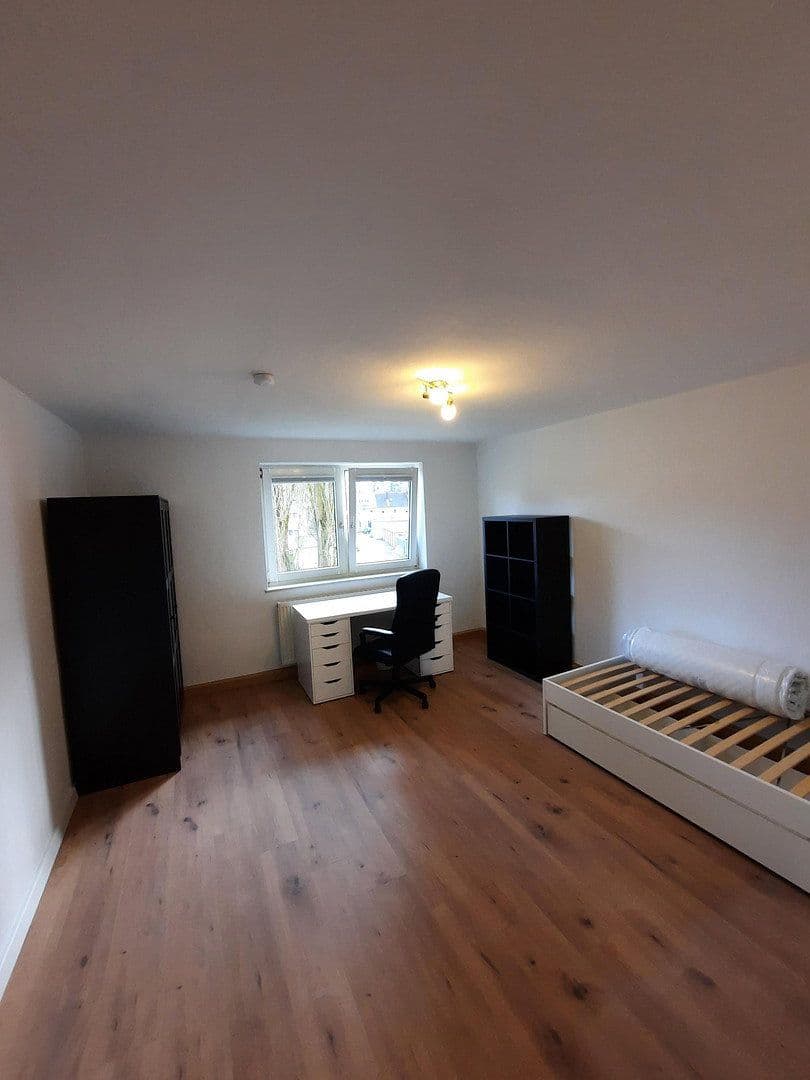 Prodej bytu 3+1 50 m², Dahlienweg 6, Regensburg, Bavorsko Prodej bytu 3+1 50 m², Dahlienweg 6, Regensburg, Bavorsko