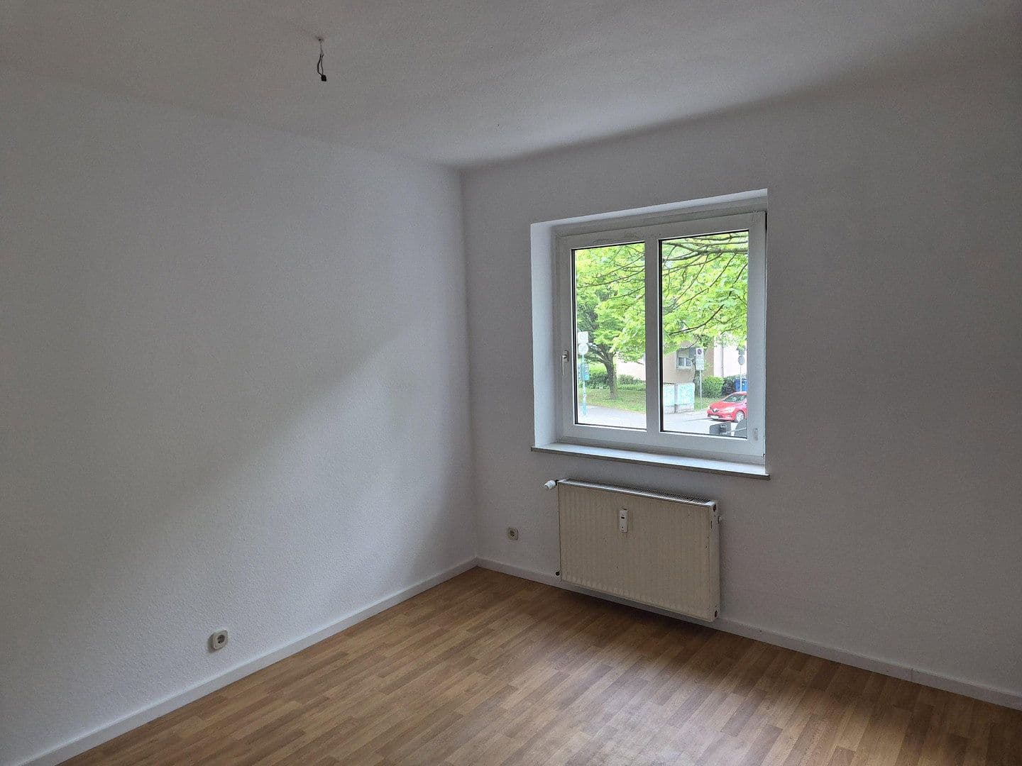 Pronájem bytu 3+1 70 m², Kölner Straße 137, Leverkusen, Severní Porýní-Vestfálsko Pronájem bytu 3+1 70 m², Kölner Straße 137, Leverkusen, Severní Porýní-Vestfálsko