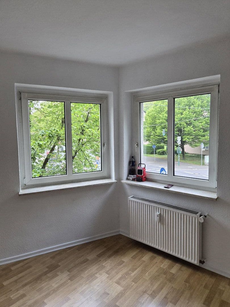 Pronájem bytu 3+1 70 m², Kölner Straße 137, Leverkusen, Severní Porýní-Vestfálsko Pronájem bytu 3+1 70 m², Kölner Straße 137, Leverkusen, Severní Porýní-Vestfálsko