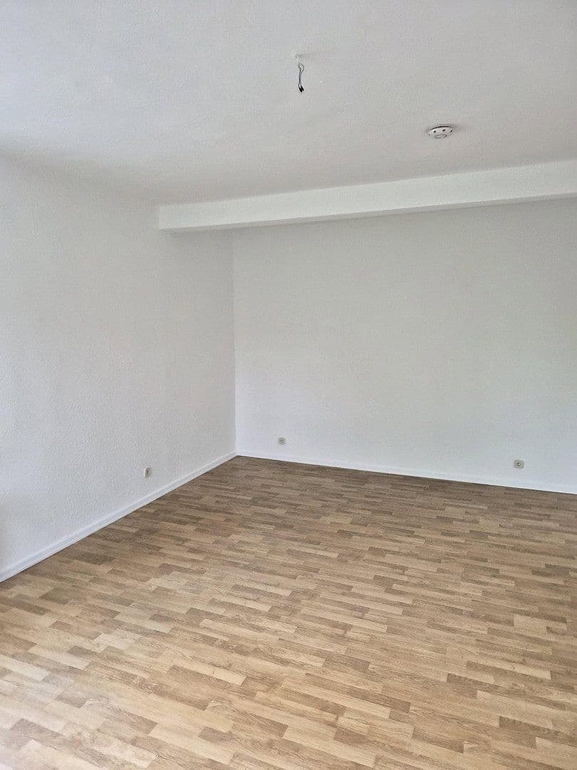 Pronájem bytu 3+1 70 m², Kölner Straße 137, Leverkusen, Severní Porýní-Vestfálsko Pronájem bytu 3+1 70 m², Kölner Straße 137, Leverkusen, Severní Porýní-Vestfálsko