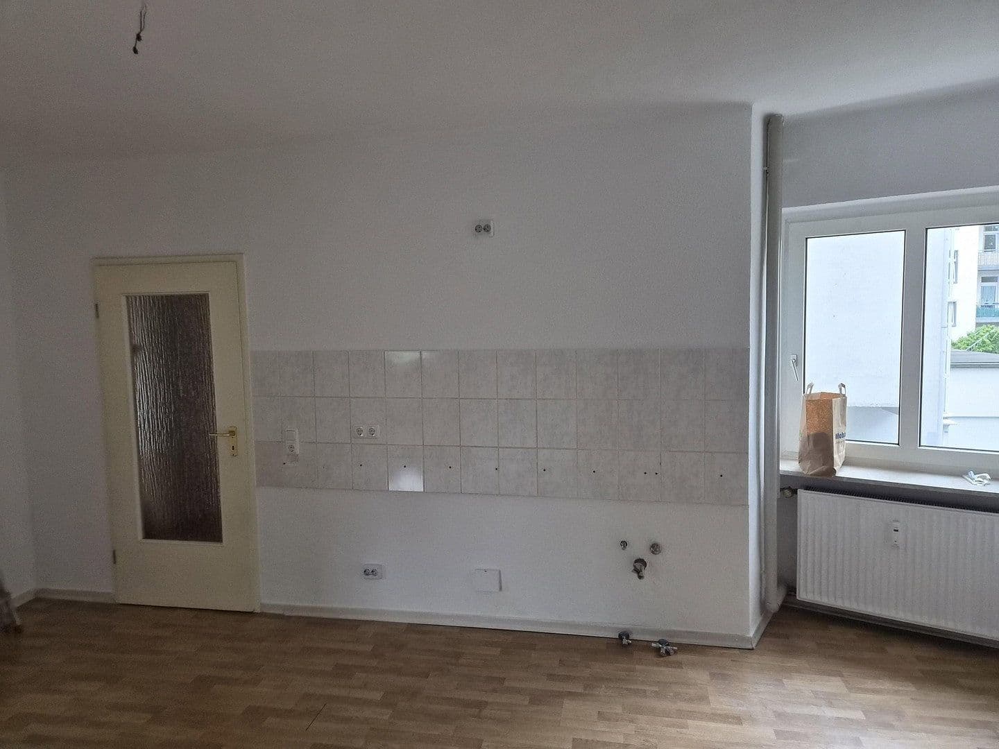 Pronájem bytu 3+1 70 m², Kölner Straße 137, Leverkusen, Severní Porýní-Vestfálsko Pronájem bytu 3+1 70 m², Kölner Straße 137, Leverkusen, Severní Porýní-Vestfálsko