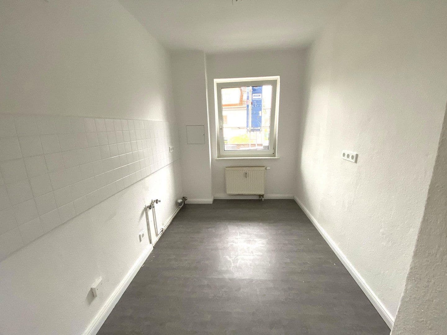 Pronájem bytu 4+kk 79 m², Neukieritzsch, Sasko Pronájem bytu 4+kk 79 m², Neukieritzsch, Sasko