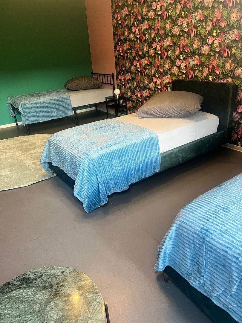 Pronájem bytu 5+1 140 m², Frankfurt am Main, Hessen Pronájem bytu 5+1 140 m², Frankfurt am Main, Hessen