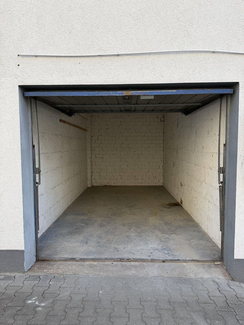 Pronájem garáže, Löwengasse 12, Frankfurt am Main, Hessen Pronájem garáže, Löwengasse 12, Frankfurt am Main, Hessen