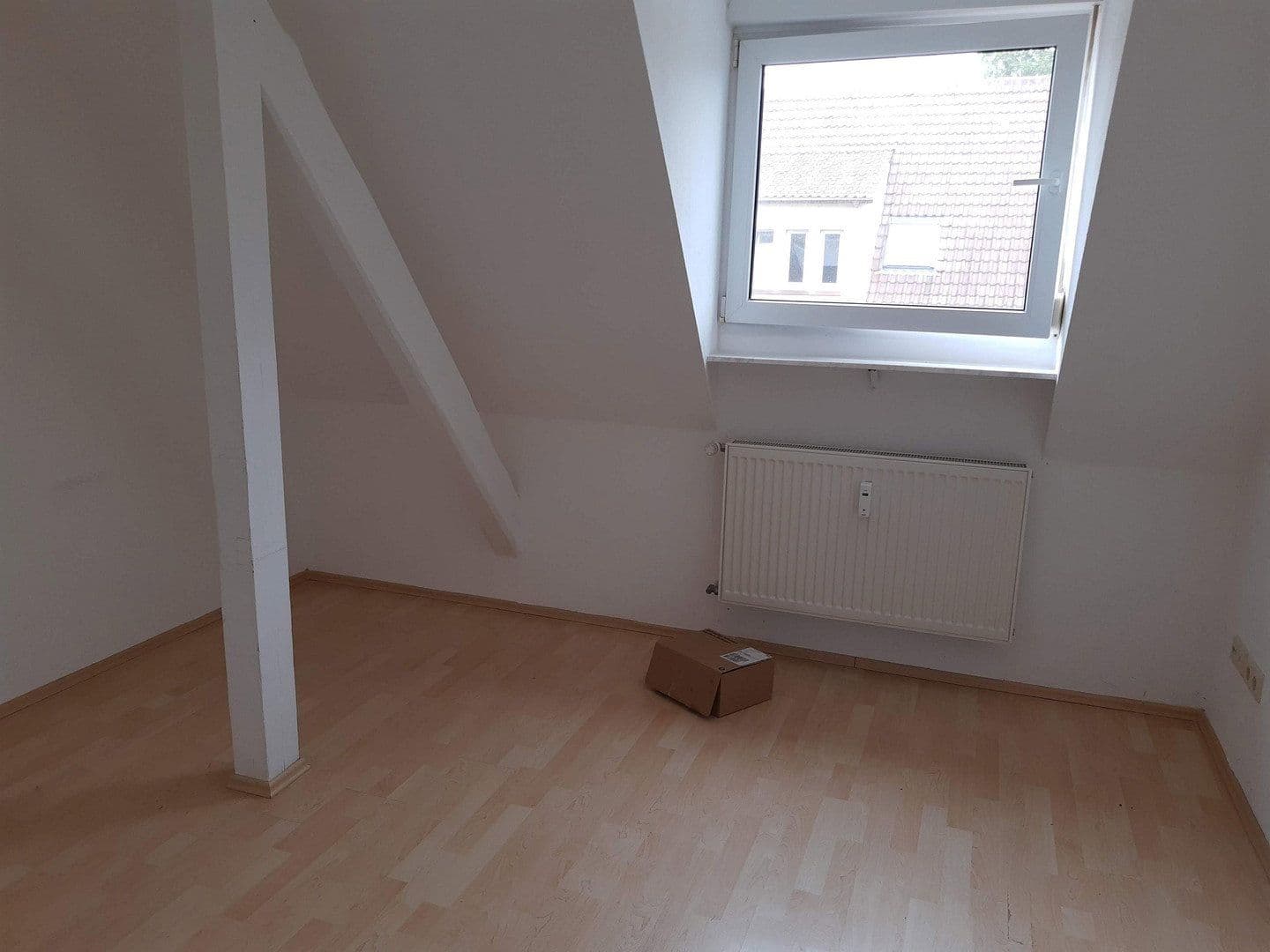 Pronájem bytu 3+1 70 m², Landau, Porýní-Falc Pronájem bytu 3+1 70 m², Landau, Porýní-Falc