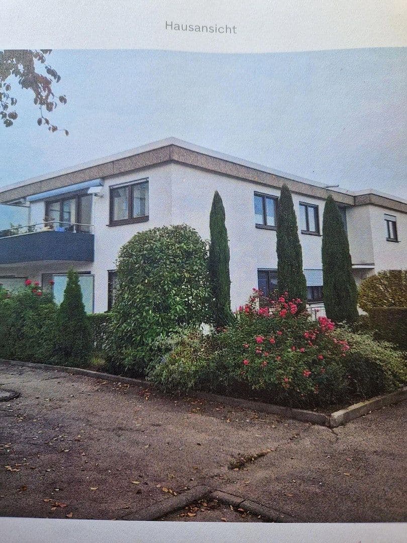 Prodej bytu 3+1 66 m², Leinfelden-Echterdingen, Bádensko-Württembersko Prodej bytu 3+1 66 m², Leinfelden-Echterdingen, Bádensko-Württembersko