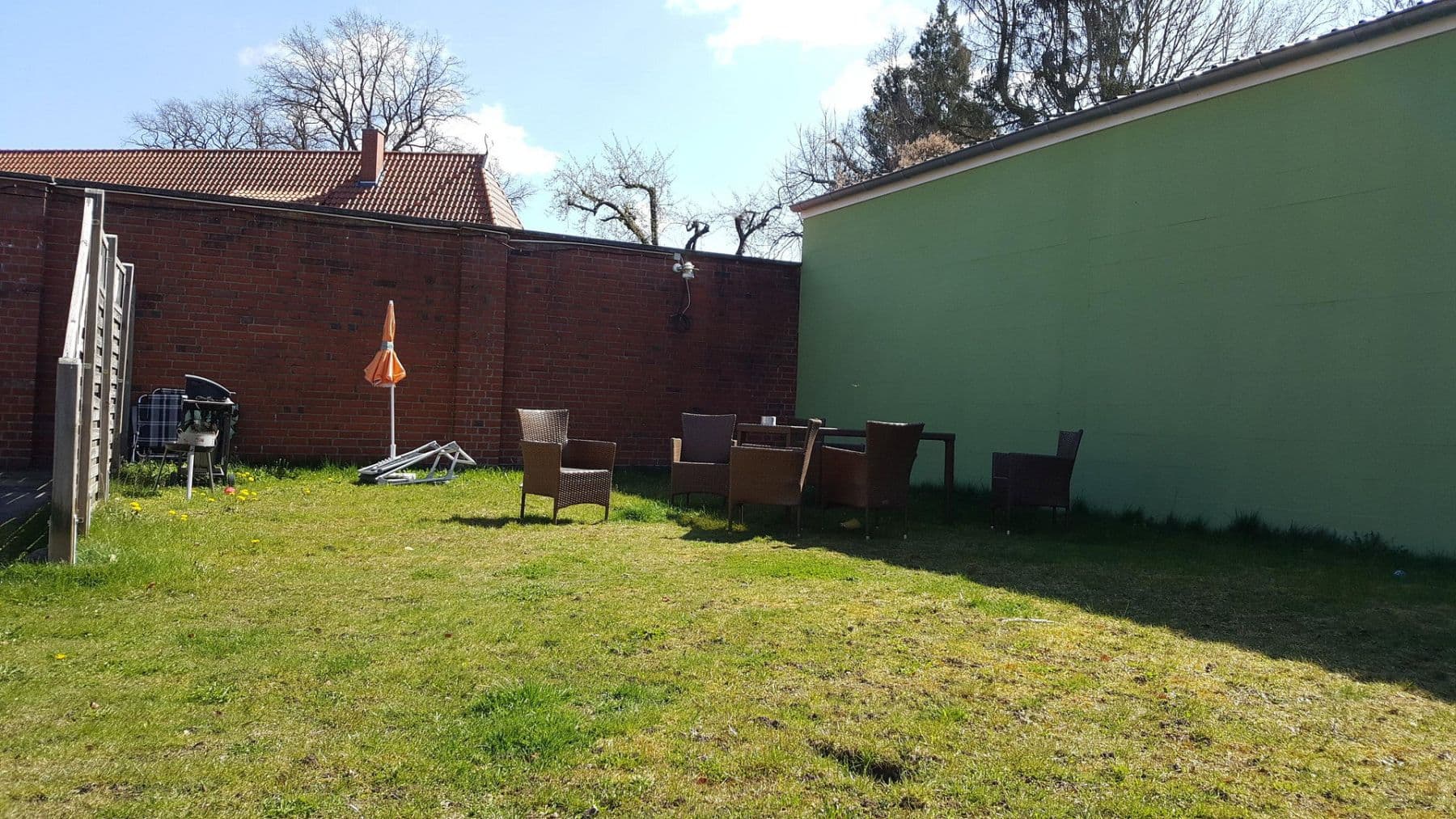 Prodej bytu 3+1 91 m², Hauptstraße 16, Altenmedingen, Dolní Sasko Prodej bytu 3+1 91 m², Hauptstraße 16, Altenmedingen, Dolní Sasko