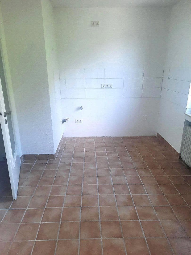 Pronájem bytu 4+1 111 m², Talstr. 2, Castrop-Rauxel, Severní Porýní-Vestfálsko Pronájem bytu 4+1 111 m², Talstr. 2, Castrop-Rauxel, Severní Porýní-Vestfálsko