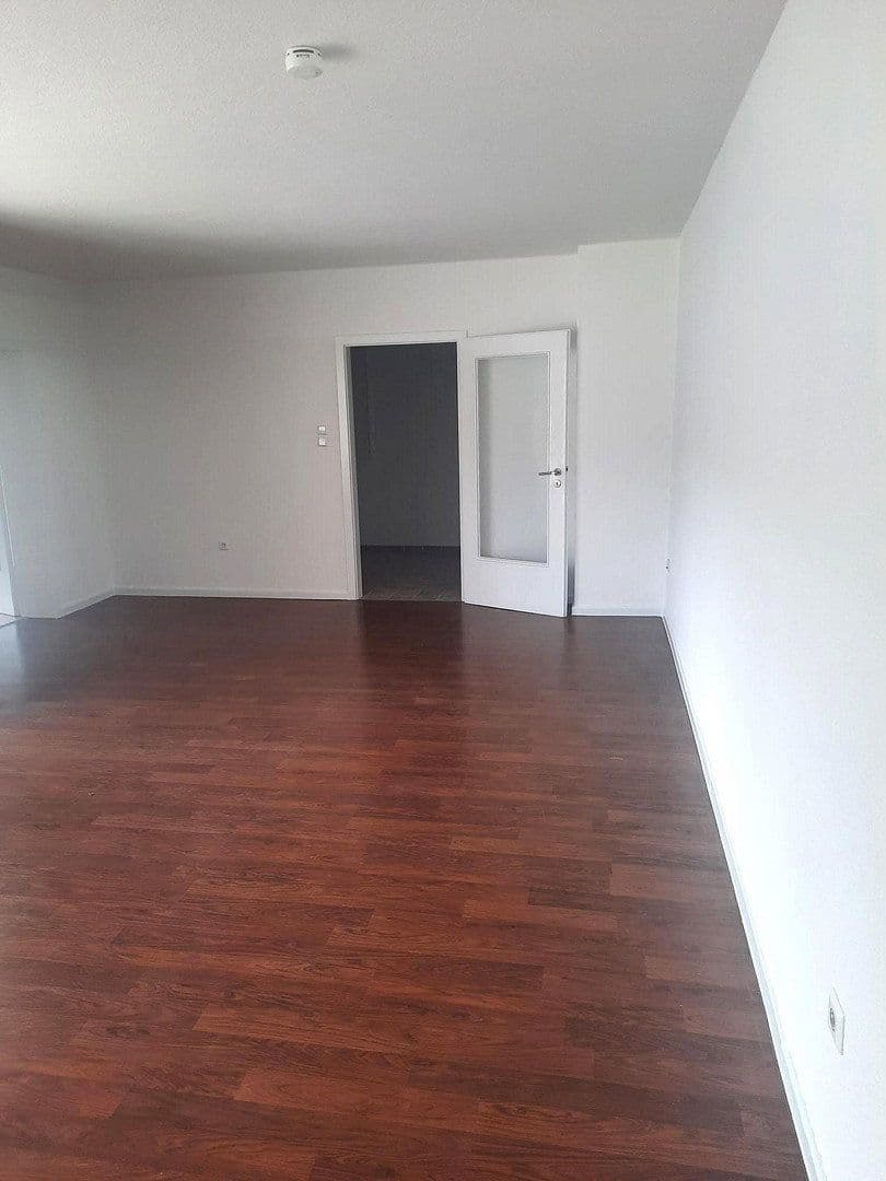 Pronájem bytu 4+1 111 m², Talstr. 2, Castrop-Rauxel, Severní Porýní-Vestfálsko Pronájem bytu 4+1 111 m², Talstr. 2, Castrop-Rauxel, Severní Porýní-Vestfálsko