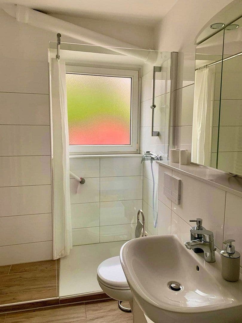 Pronájem bytu 2+1 43 m², Grillparzerweg 41, Wuppertal, Severní Porýní-Vestfálsko Pronájem bytu 2+1 43 m², Grillparzerweg 41, Wuppertal, Severní Porýní-Vestfálsko