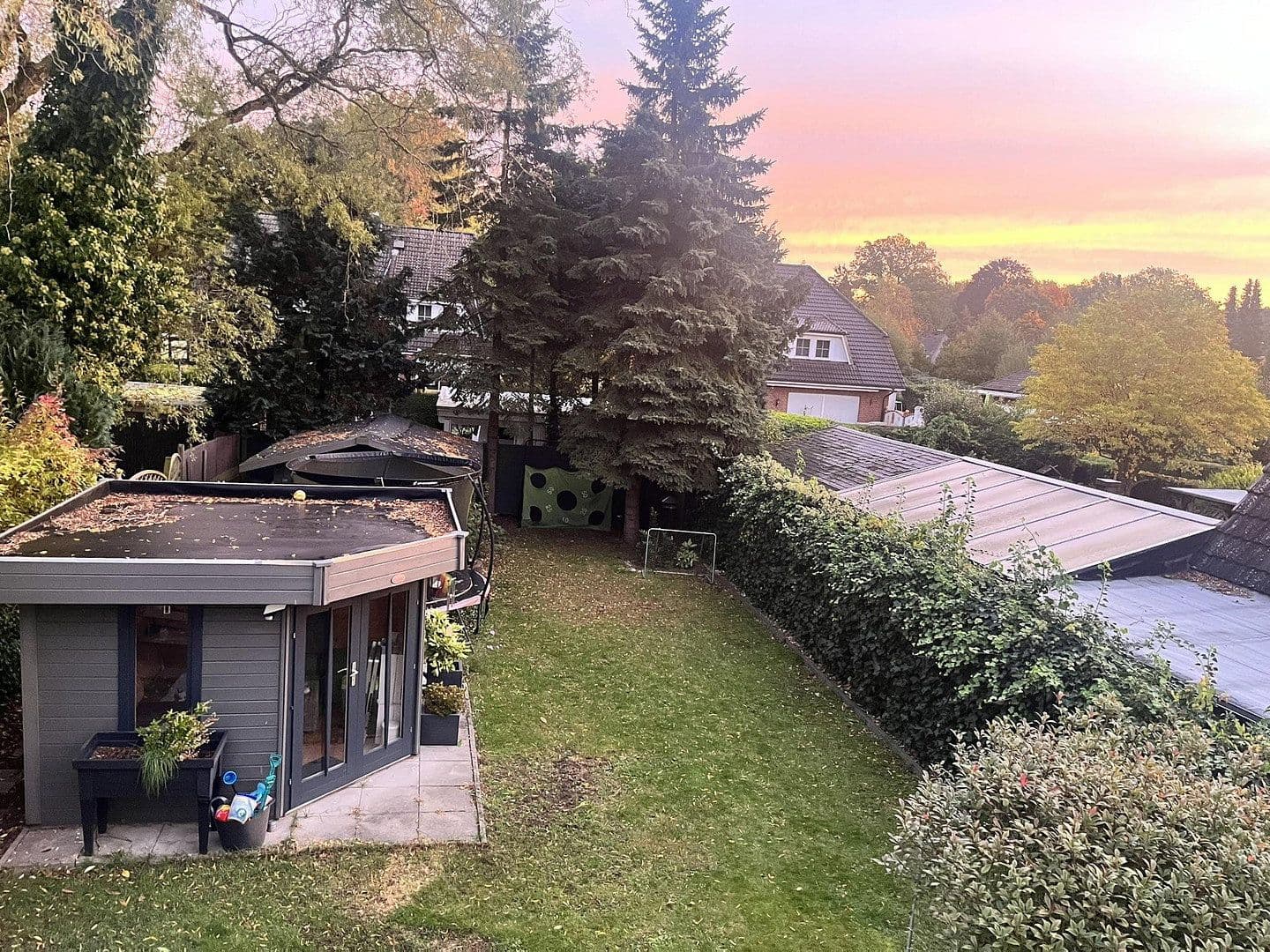 Pronájem domu 135 m², pozemek 450 m², Hamburg, Hamburg Pronájem domu 135 m², pozemek 450 m², Hamburg, Hamburg