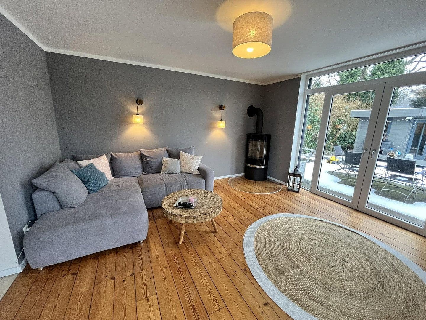 Pronájem domu 135 m², pozemek 450 m², Hamburg, Hamburg Pronájem domu 135 m², pozemek 450 m², Hamburg, Hamburg