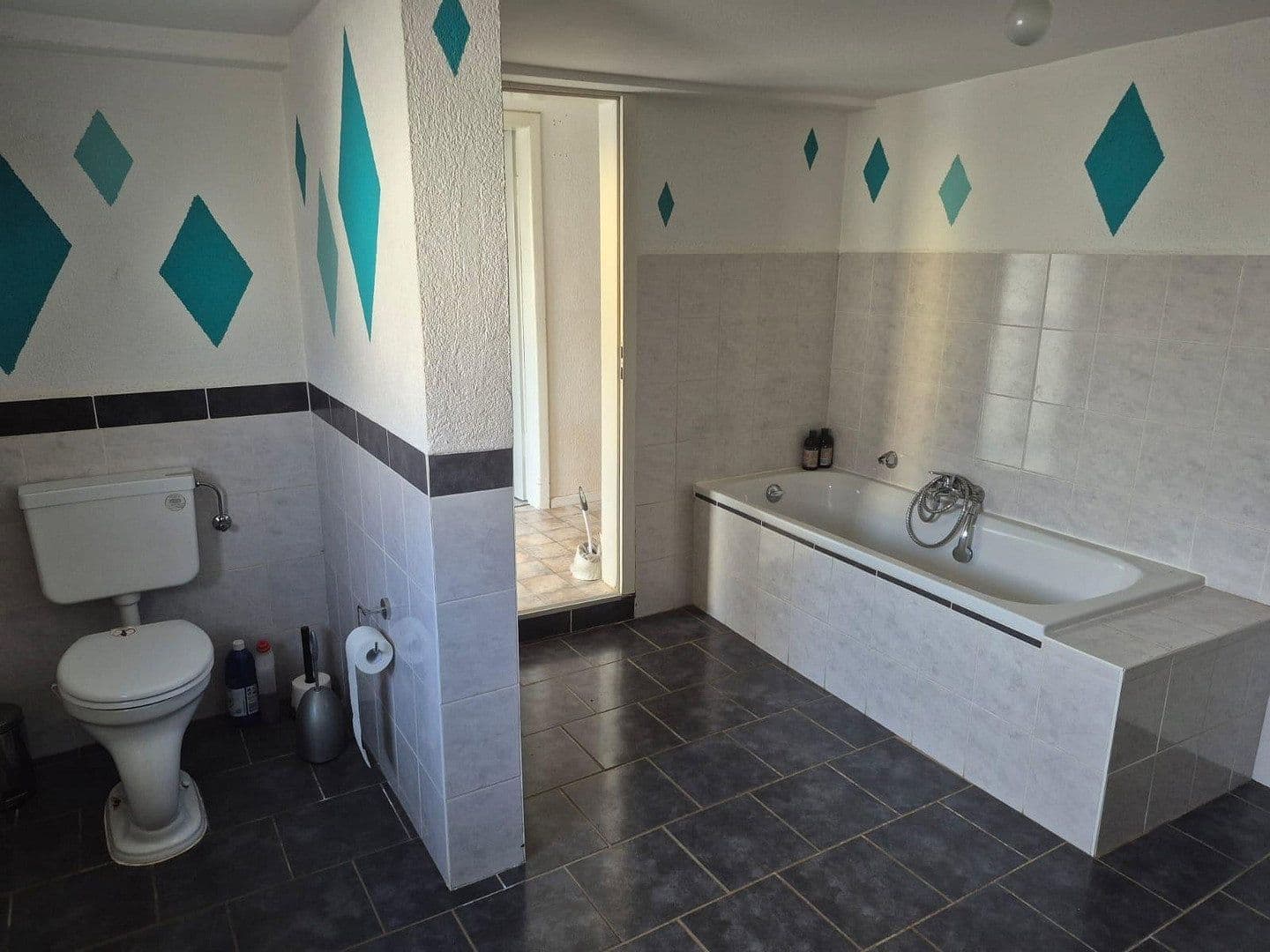 Prodej domu 121 m², pozemek 1.767 m², Altlay, Porýní-Falc Prodej domu 121 m², pozemek 1.767 m², Altlay, Porýní-Falc