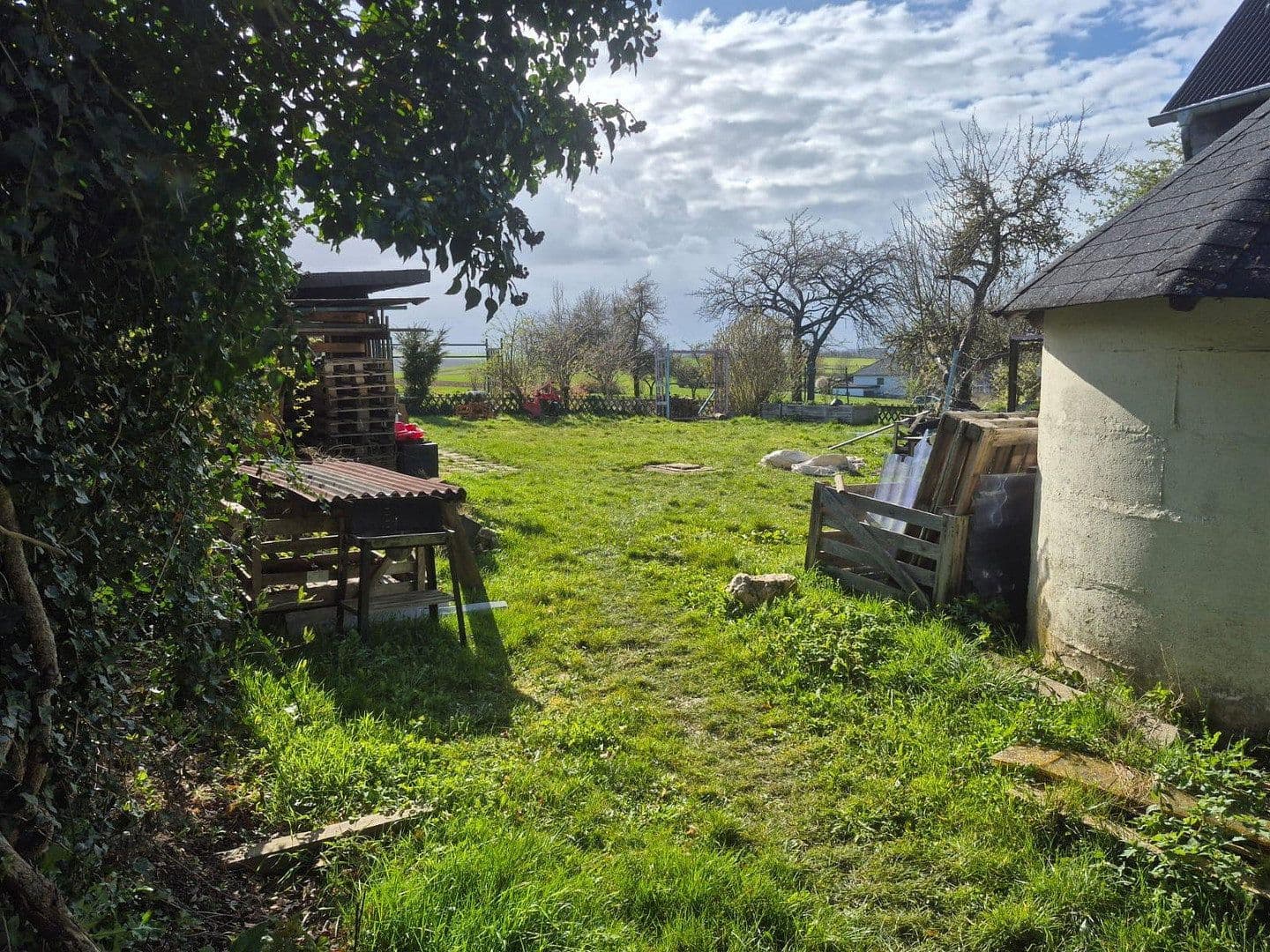 Prodej domu 121 m², pozemek 1.767 m², Altlay, Porýní-Falc Prodej domu 121 m², pozemek 1.767 m², Altlay, Porýní-Falc