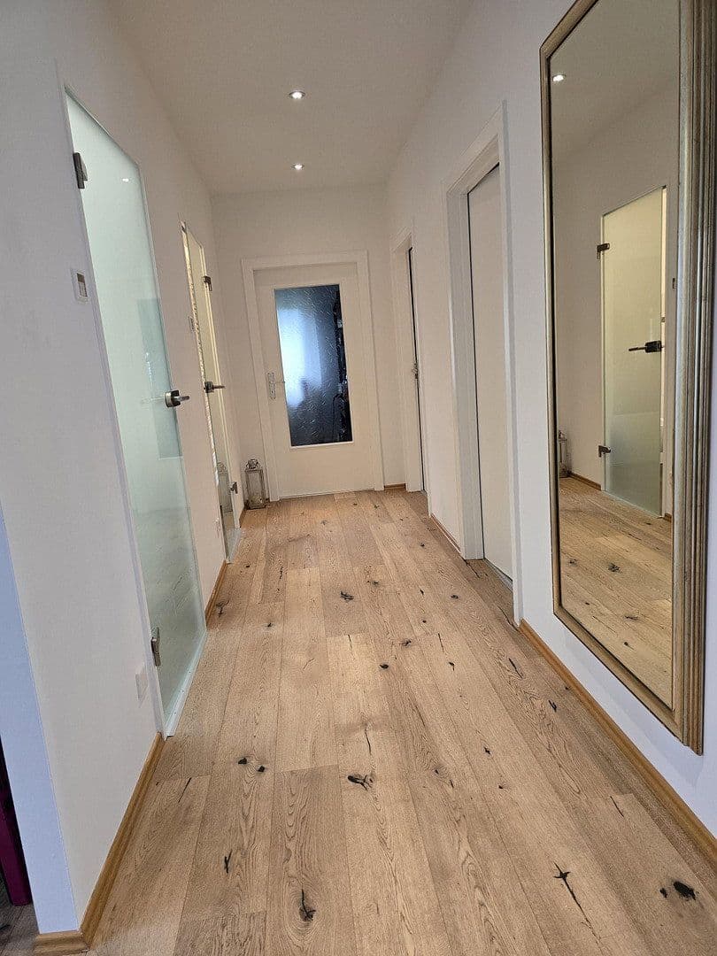 Prodej domu 240 m², pozemek 1.500 m², Hans-Staden-Allee 6, Homberg (Efze), Hessen Prodej domu 240 m², pozemek 1.500 m², Hans-Staden-Allee 6, Homberg (Efze), Hessen