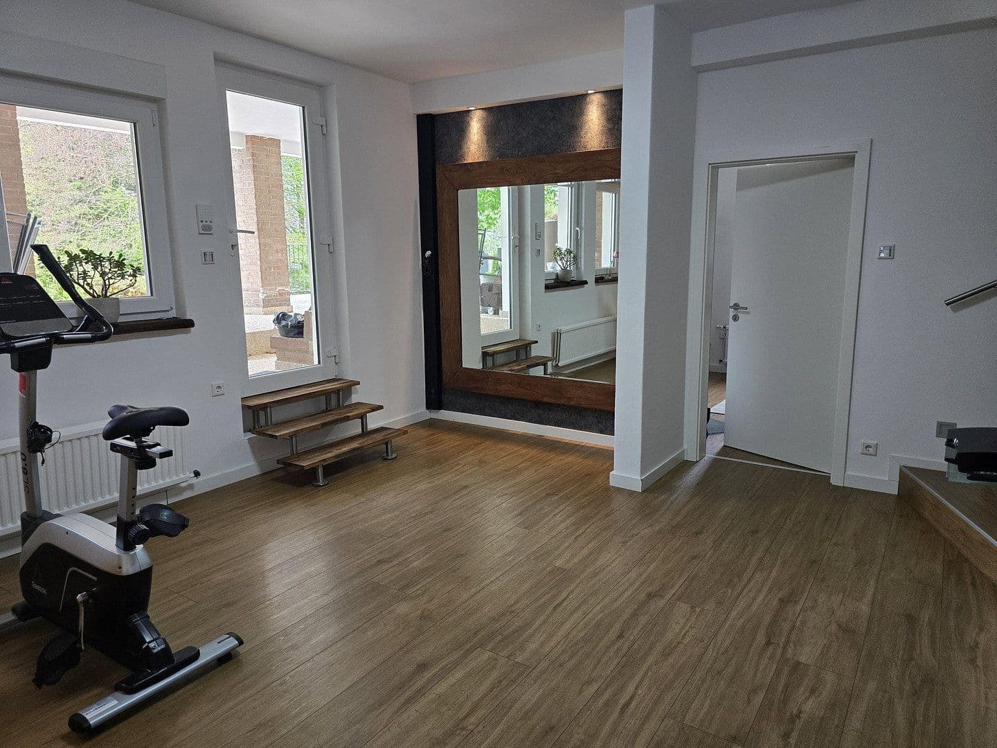 Prodej domu 240 m², pozemek 1.500 m², Hans-Staden-Allee 6, Homberg (Efze), Hessen Prodej domu 240 m², pozemek 1.500 m², Hans-Staden-Allee 6, Homberg (Efze), Hessen