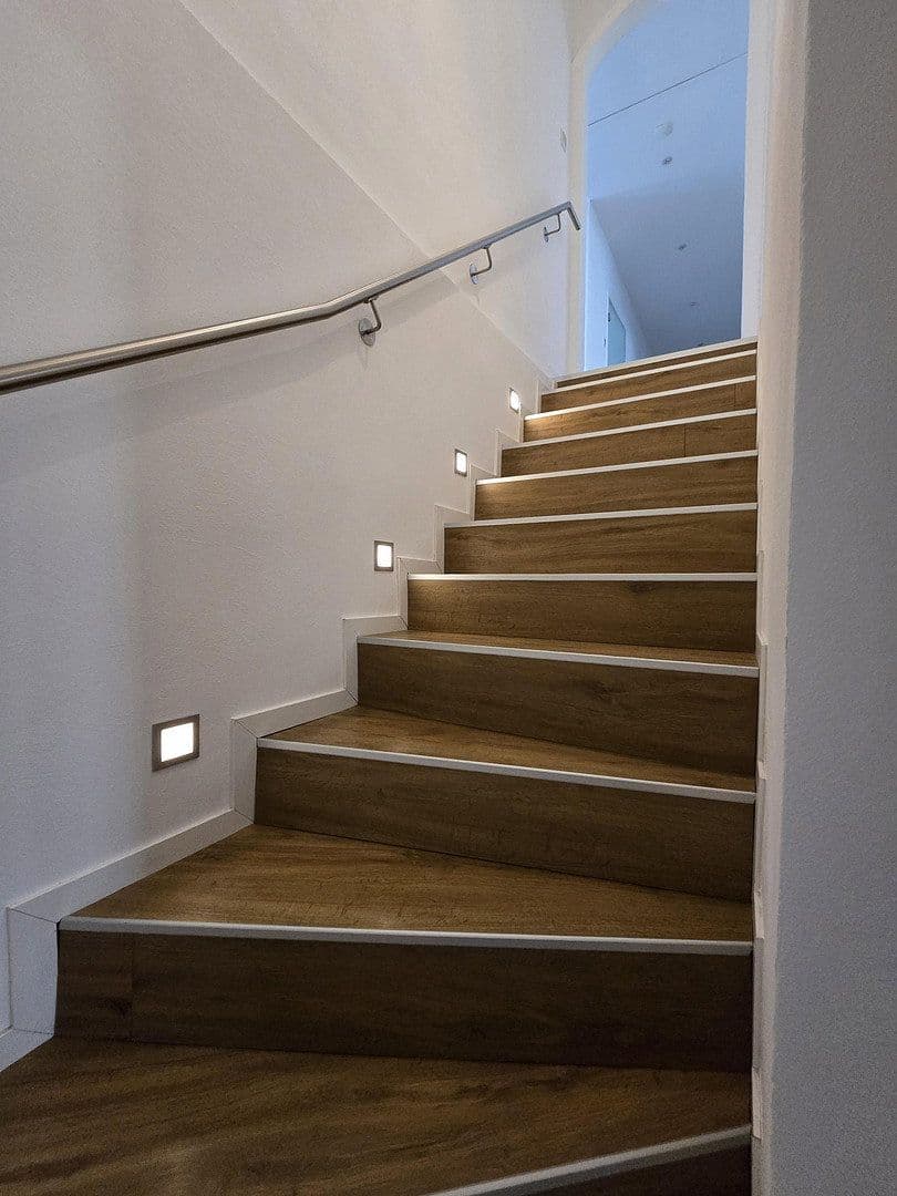 Prodej domu 240 m², pozemek 1.500 m², Hans-Staden-Allee 6, Homberg (Efze), Hessen Prodej domu 240 m², pozemek 1.500 m², Hans-Staden-Allee 6, Homberg (Efze), Hessen