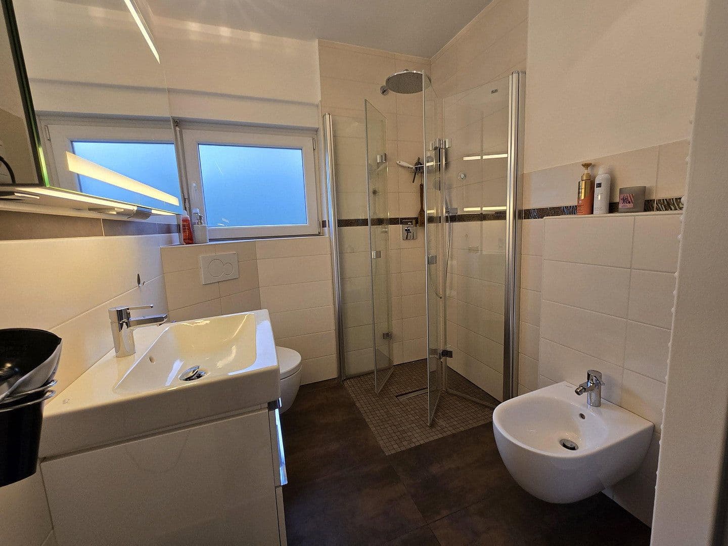 Prodej domu 240 m², pozemek 1.500 m², Hans-Staden-Allee 6, Homberg (Efze), Hessen Prodej domu 240 m², pozemek 1.500 m², Hans-Staden-Allee 6, Homberg (Efze), Hessen