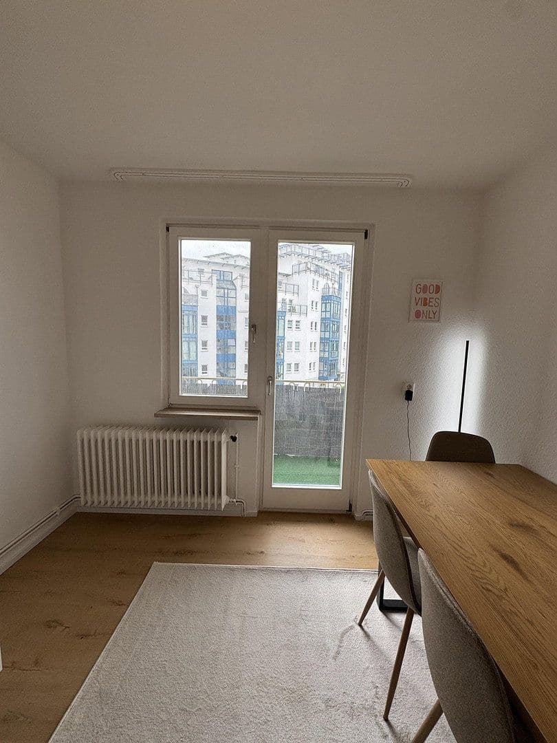 Pronájem bytu 4+1 25 m², Mainz, Porýní-Falc Pronájem bytu 4+1 25 m², Mainz, Porýní-Falc