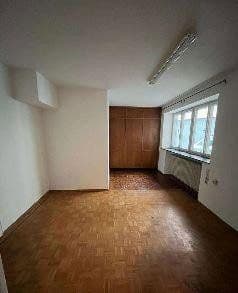 Pronájem bytu 5+1 130 m², Neue Bergstraße 23, Landshut, Bavorsko Pronájem bytu 5+1 130 m², Neue Bergstraße 23, Landshut, Bavorsko