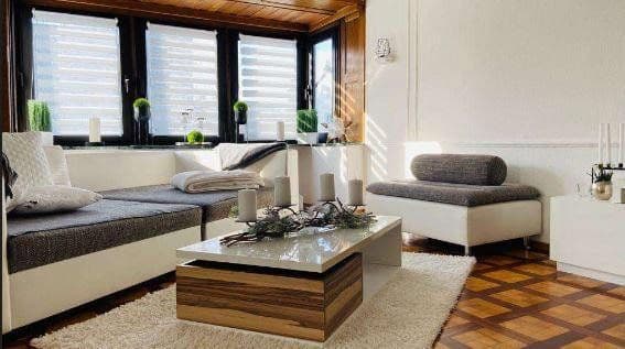 Pronájem bytu 5+1 130 m², Neue Bergstraße 23, Landshut, Bavorsko Pronájem bytu 5+1 130 m², Neue Bergstraße 23, Landshut, Bavorsko