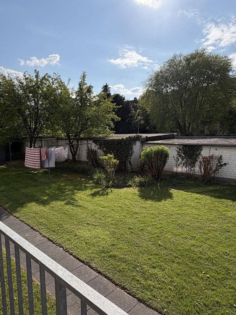 Pronájem bytu 3+1 87 m², Enggasse 29, Bonn, Severní Porýní-Vestfálsko Pronájem bytu 3+1 87 m², Enggasse 29, Bonn, Severní Porýní-Vestfálsko