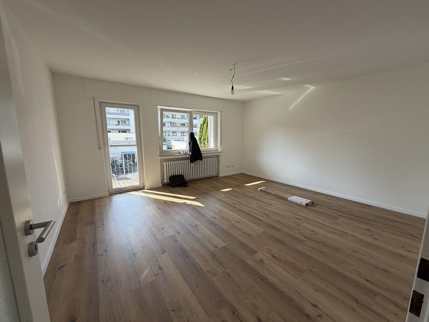 Pronájem bytu 3+1 87 m², Enggasse 29, Bonn, Severní Porýní-Vestfálsko Pronájem bytu 3+1 87 m², Enggasse 29, Bonn, Severní Porýní-Vestfálsko