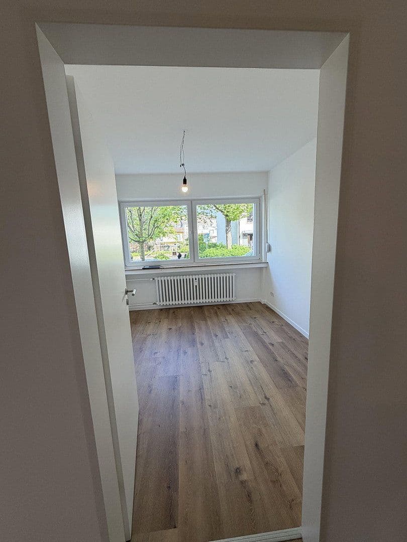 Pronájem bytu 3+1 87 m², Enggasse 29, Bonn, Severní Porýní-Vestfálsko Pronájem bytu 3+1 87 m², Enggasse 29, Bonn, Severní Porýní-Vestfálsko