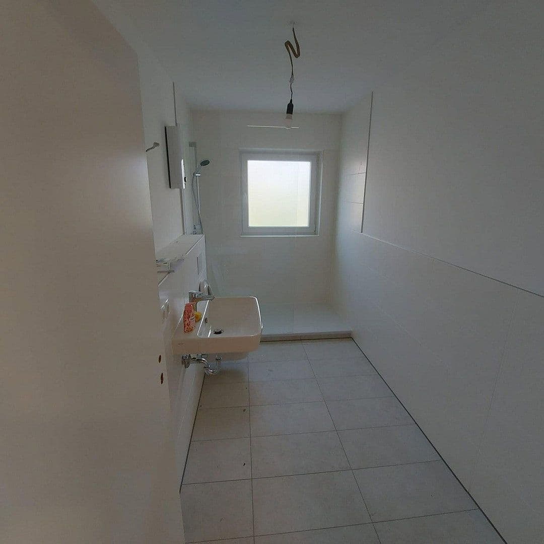 Pronájem bytu 3+1 87 m², Enggasse 29, Bonn, Severní Porýní-Vestfálsko Pronájem bytu 3+1 87 m², Enggasse 29, Bonn, Severní Porýní-Vestfálsko