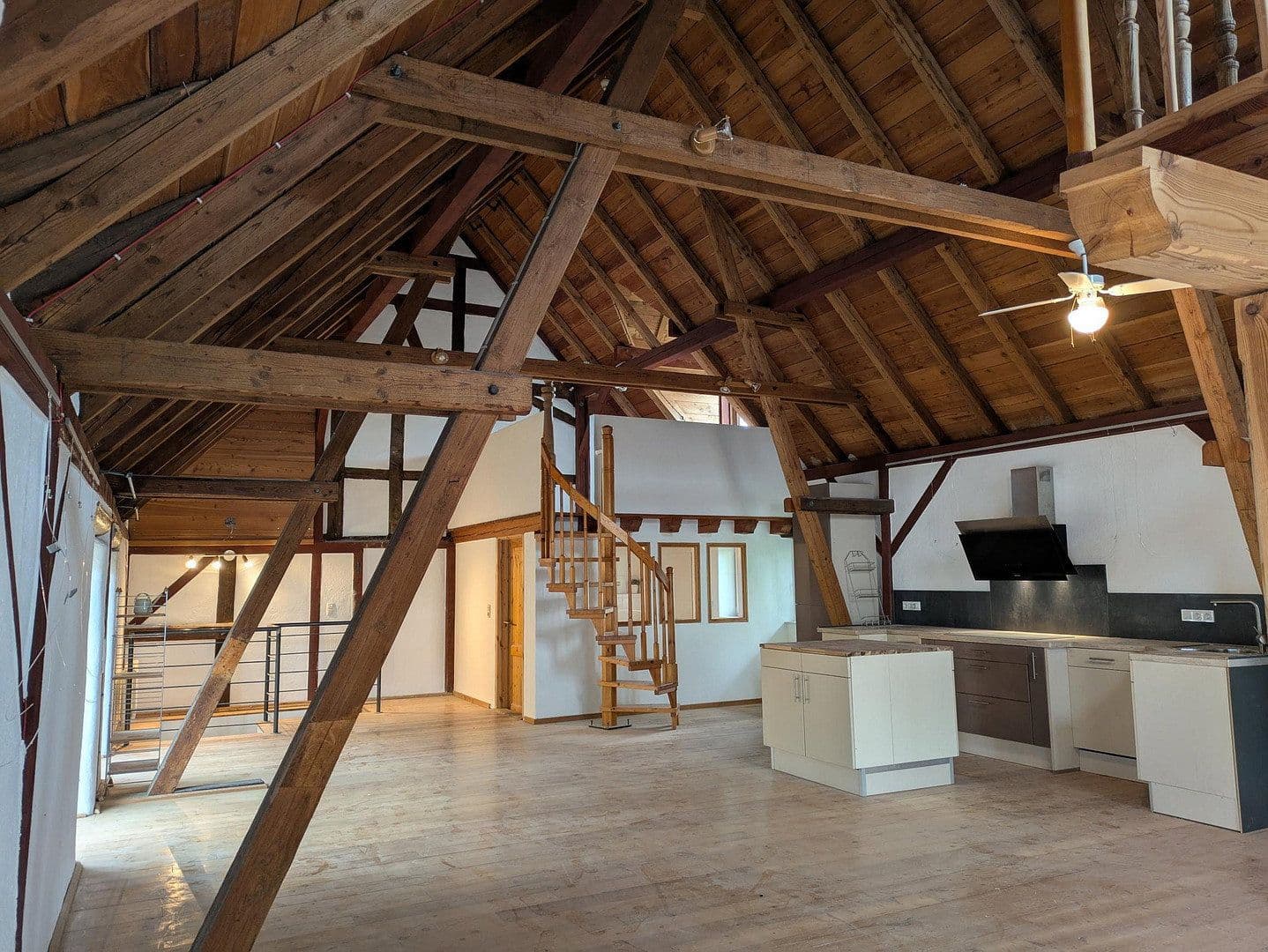 Pronájem bytu 1+1 100 m², Brachttal, Hessen Pronájem bytu 1+1 100 m², Brachttal, Hessen