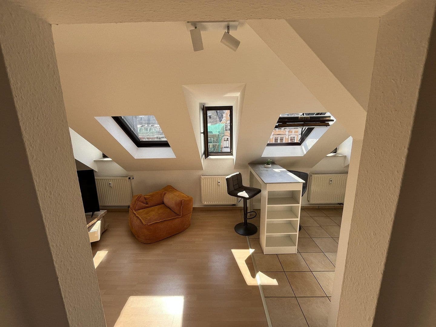 Pronájem bytu 2+1 48 m², Weststraße 36, Chemnitz, Sasko Pronájem bytu 2+1 48 m², Weststraße 36, Chemnitz, Sasko