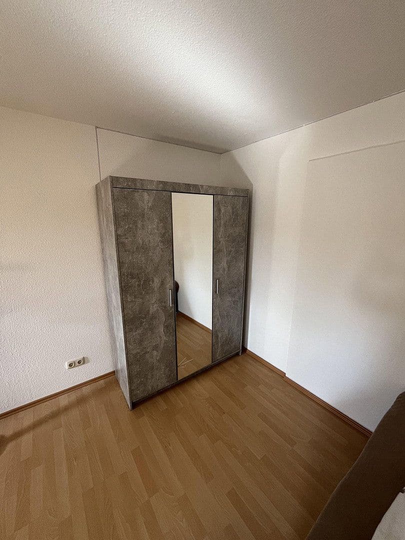 Pronájem bytu 2+1 48 m², Weststraße 36, Chemnitz, Sasko Pronájem bytu 2+1 48 m², Weststraße 36, Chemnitz, Sasko