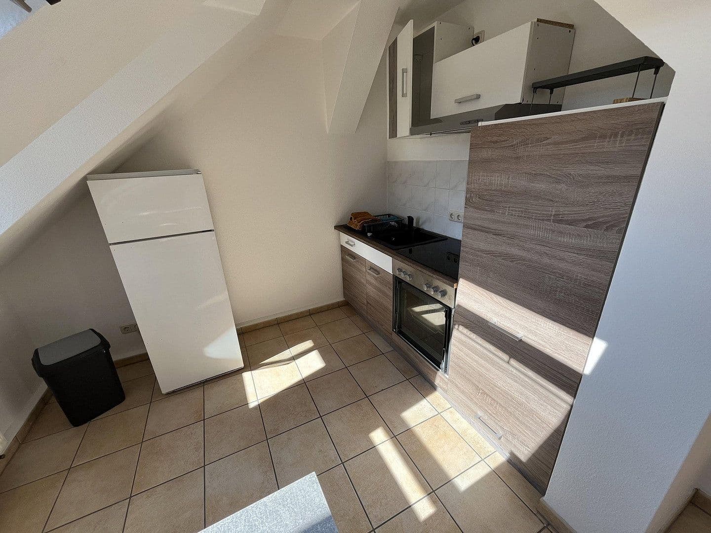 Pronájem bytu 2+1 48 m², Weststraße 36, Chemnitz, Sasko Pronájem bytu 2+1 48 m², Weststraße 36, Chemnitz, Sasko