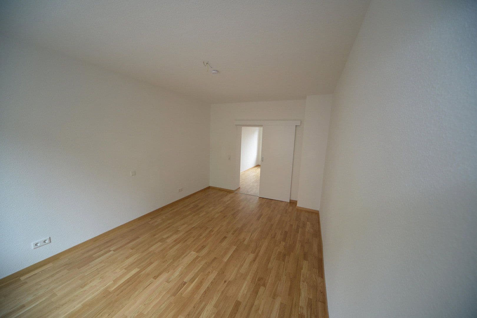Pronájem bytu 3+1 67 m², Mathildenstraße 24, Nürnberg, Bavorsko Pronájem bytu 3+1 67 m², Mathildenstraße 24, Nürnberg, Bavorsko