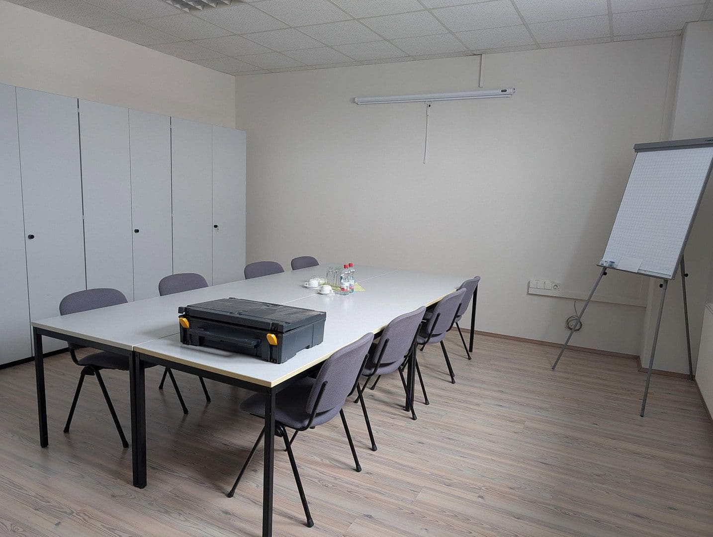 Pronájem nebytového prostoru 4.000 m², Werkstraße 3, Buch, Bavorsko Pronájem nebytového prostoru 4.000 m², Werkstraße 3, Buch, Bavorsko