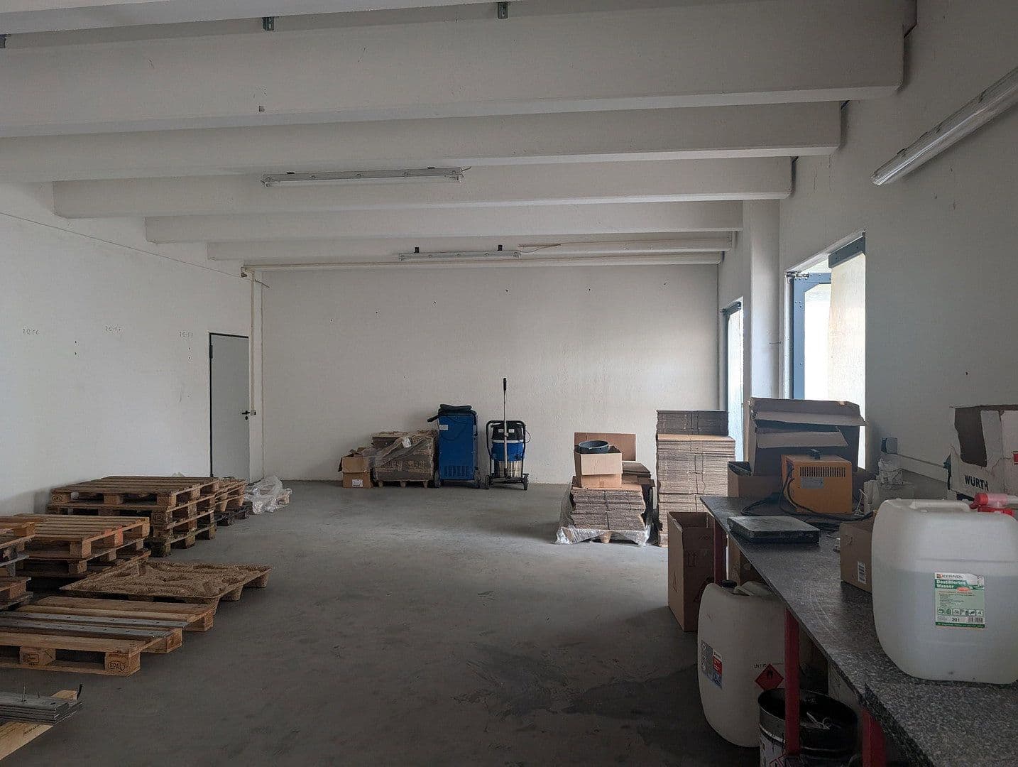 Pronájem nebytového prostoru 4.000 m², Werkstraße 3, Buch, Bavorsko Pronájem nebytového prostoru 4.000 m², Werkstraße 3, Buch, Bavorsko