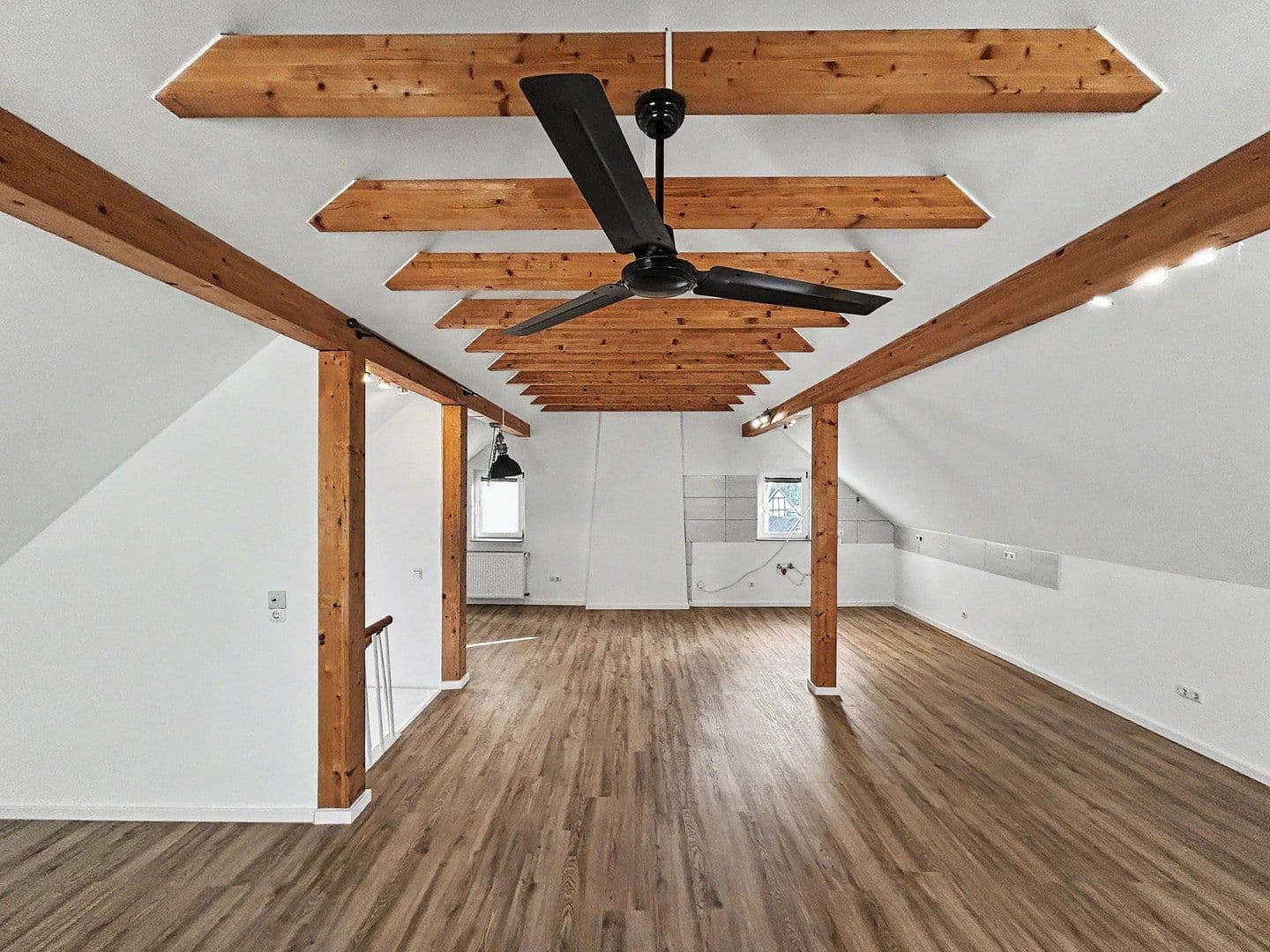 Pronájem domu 150 m², pozemek 65 m², Köln, Severní Porýní-Vestfálsko Pronájem domu 150 m², pozemek 65 m², Köln, Severní Porýní-Vestfálsko