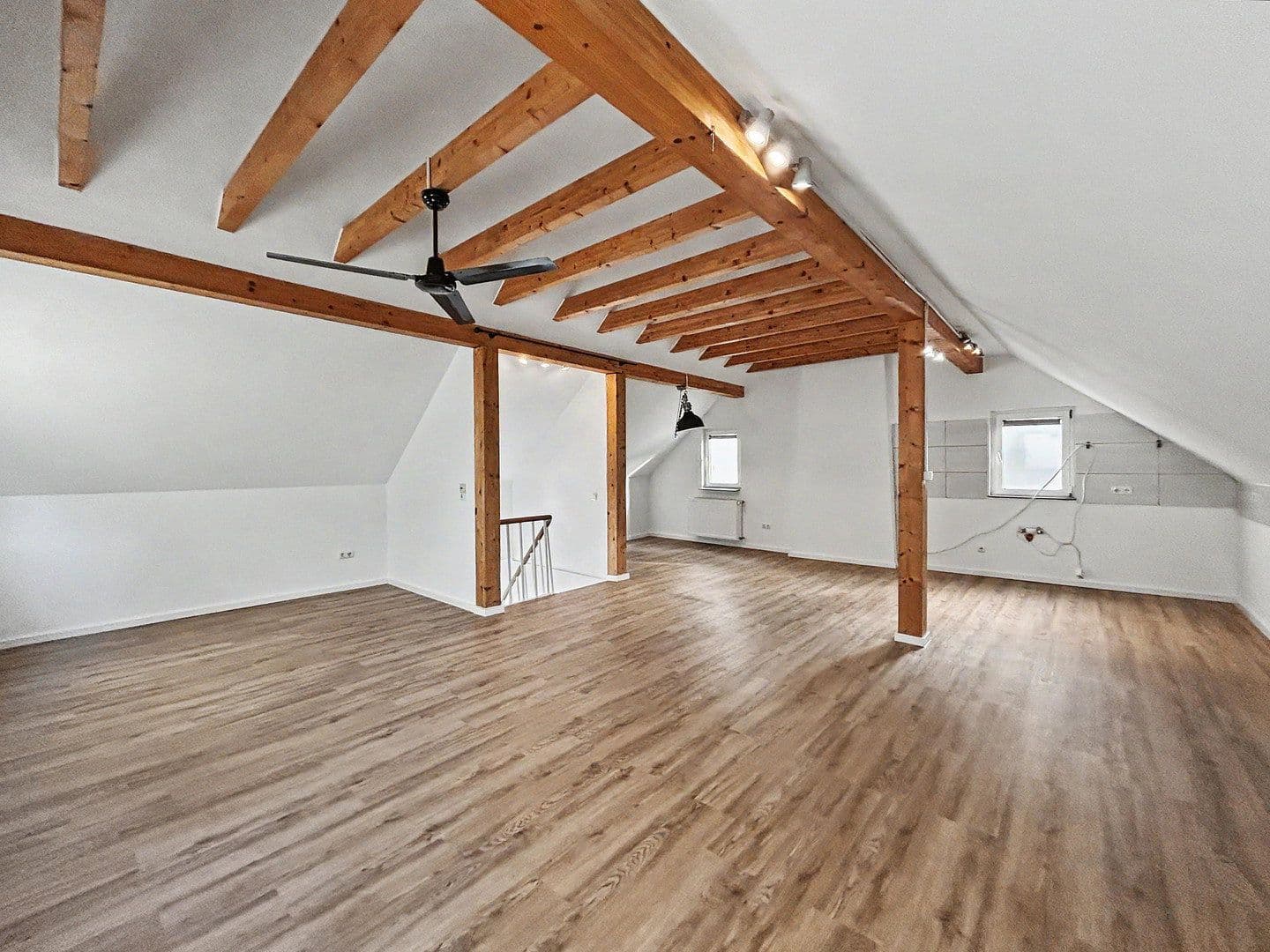 Pronájem domu 150 m², pozemek 65 m², Köln, Severní Porýní-Vestfálsko Pronájem domu 150 m², pozemek 65 m², Köln, Severní Porýní-Vestfálsko