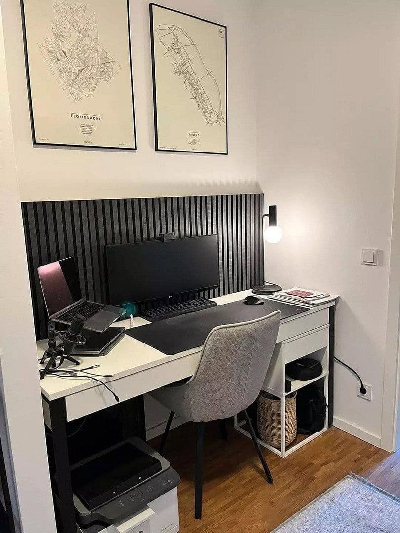 Pronájem bytu 2+kk 67 m², Düsseldorf, Severní Porýní-Vestfálsko Pronájem bytu 2+kk 67 m², Düsseldorf, Severní Porýní-Vestfálsko