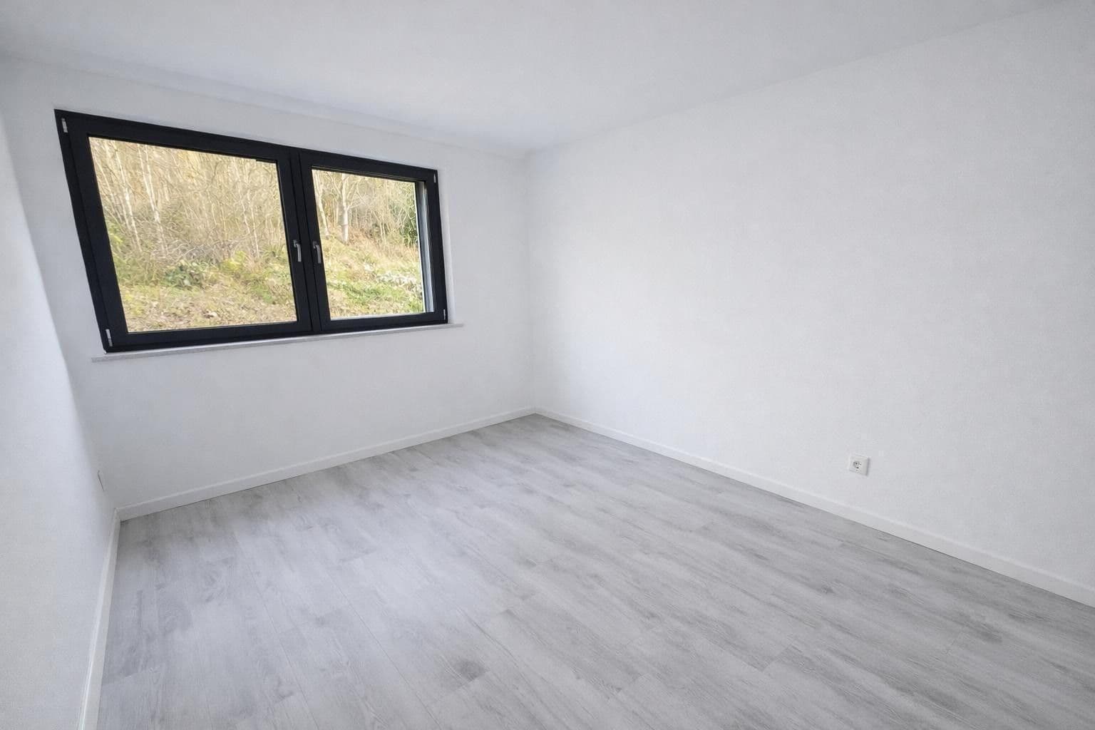 Pronájem bytu 2+kk 60 m², Hüttemeisterstraße 15, Lüdenscheid, Severní Porýní-Vestfálsko Pronájem bytu 2+kk 60 m², Hüttemeisterstraße 15, Lüdenscheid, Severní Porýní-Vestfálsko