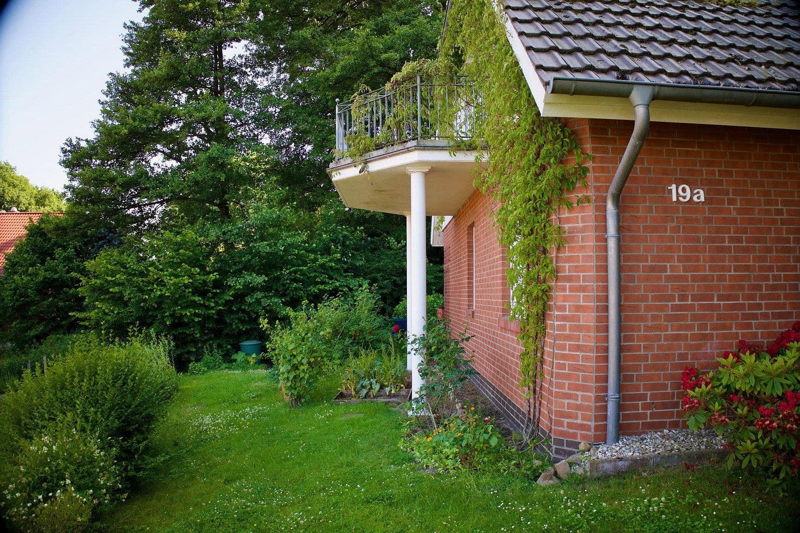 Prodej domu 225 m², pozemek 910 m², Oyler Berg 19A, Marklohe, Dolní Sasko Prodej domu 225 m², pozemek 910 m², Oyler Berg 19A, Marklohe, Dolní Sasko