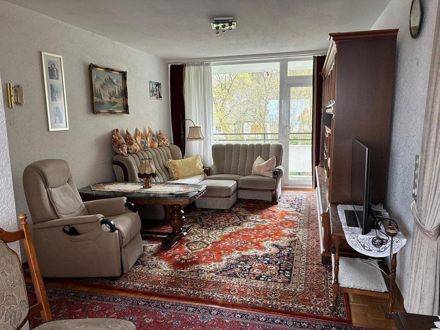 Prodej bytu 3+1 73 m², Wuppertal, Severní Porýní-Vestfálsko Prodej bytu 3+1 73 m², Wuppertal, Severní Porýní-Vestfálsko