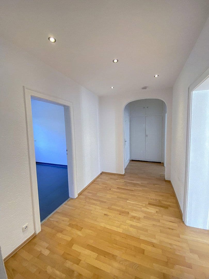Pronájem bytu 4+1 120 m², Koblenz, Porýní-Falc Pronájem bytu 4+1 120 m², Koblenz, Porýní-Falc