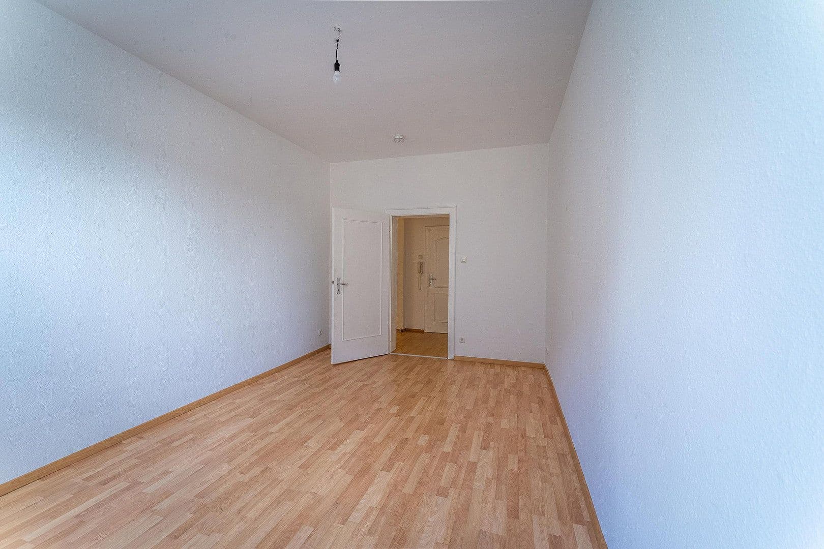 Pronájem bytu 4+1 120 m², Koblenz, Porýní-Falc Pronájem bytu 4+1 120 m², Koblenz, Porýní-Falc
