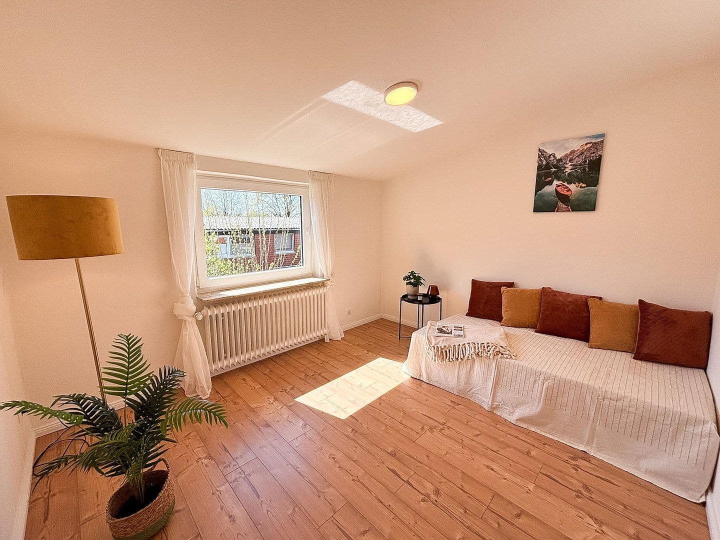 Prodej domu 117 m², pozemek 173 m², Stade, Dolní Sasko Prodej domu 117 m², pozemek 173 m², Stade, Dolní Sasko