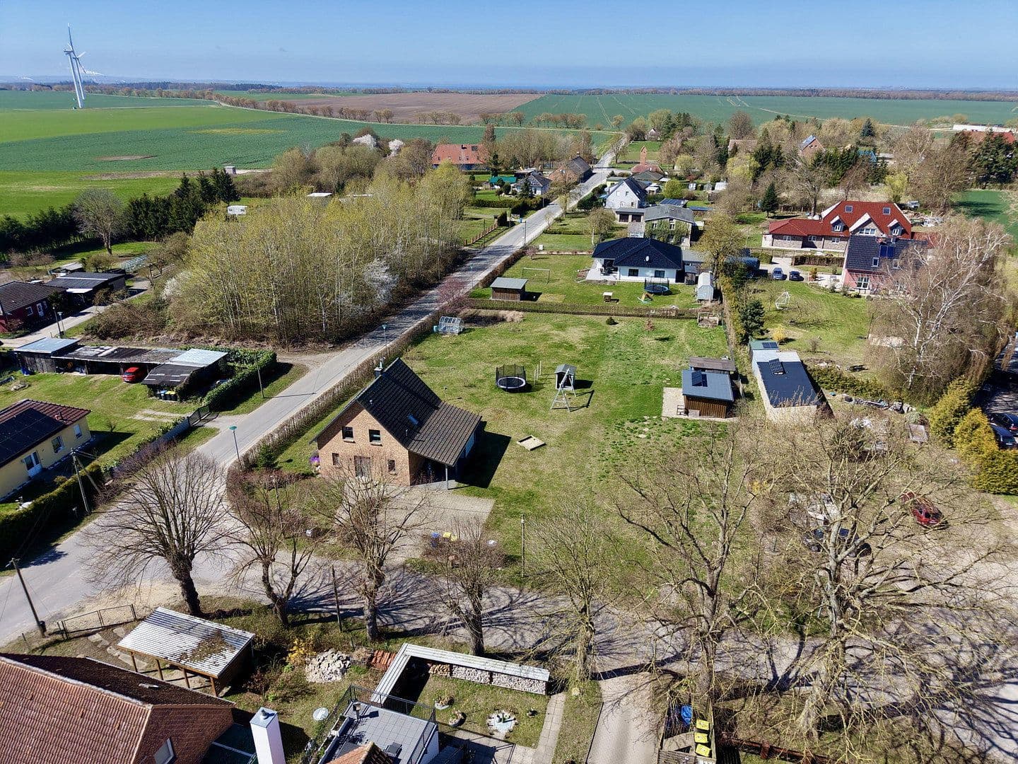 Prodej pozemku 690 m², Kartlow 34, Neuburg, Mecklenburg-Vorpommern Prodej pozemku 690 m², Kartlow 34, Neuburg, Mecklenburg-Vorpommern